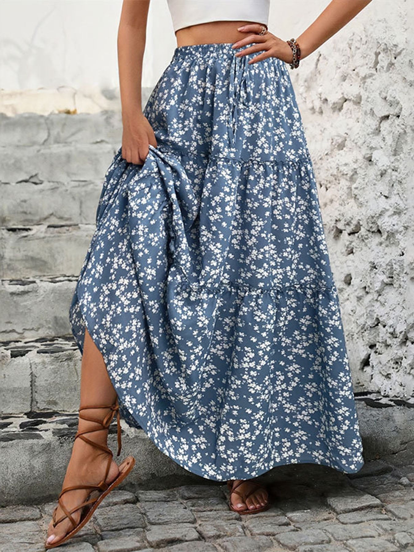 Lariful Delicate Floral Skirt